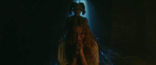 the-reckoning-film-movie-2020-horror-charlotte-kirk-grace-devil